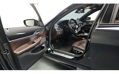 BMW 740 d xDrive M Sport - автомобили, коли, обяви за нови и употребявани 9