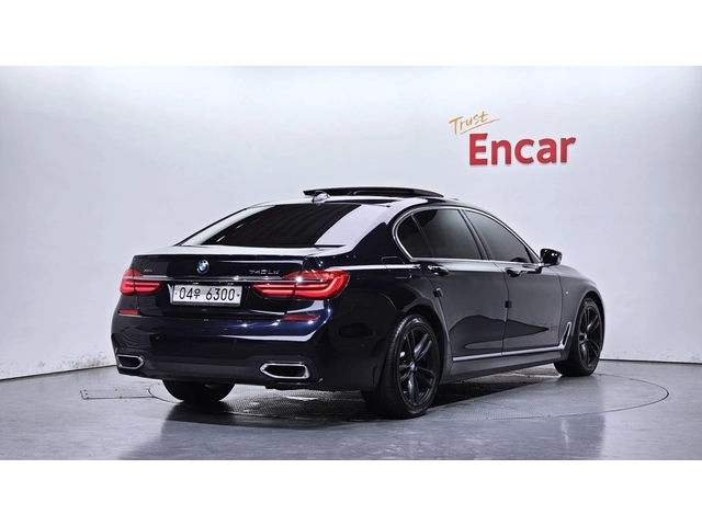 BMW 740 740Ld xDrive M Sport | HUD | 360  Камера | Massage - автомобили, коли, обяви за нови и употребявани 1