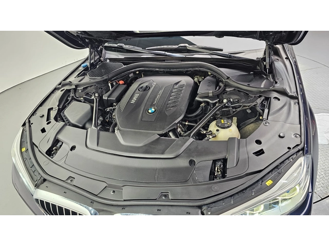 BMW 740 740Ld xDrive M Sport | HUD | 360  Камера | Massage - автомобили, коли, обяви за нови и употребявани 4