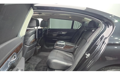BMW 740 Li xDrive - автомобили, коли, обяви за нови и употребявани 9
