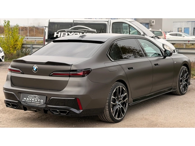 BMW 740 d= xDrive= M-pack= Performance Pack= Bowers & Wilk - автомобили, коли, обяви за нови и употребявани 4
