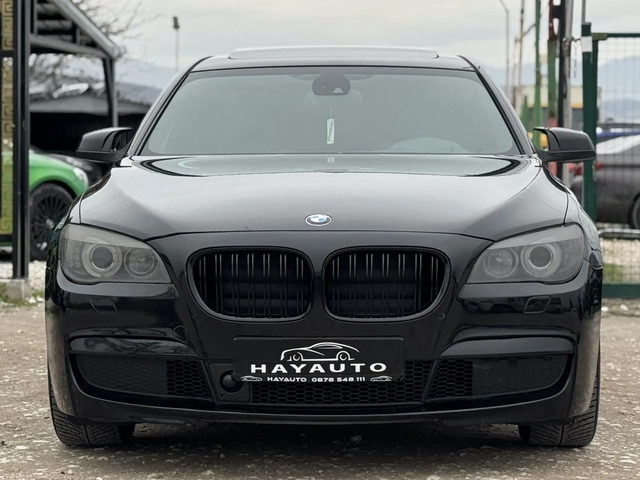 BMW 740 I= M-pack= Distronic= Head Up Display= Keyless Go= - автомобили, коли, обяви за нови и употребявани 1