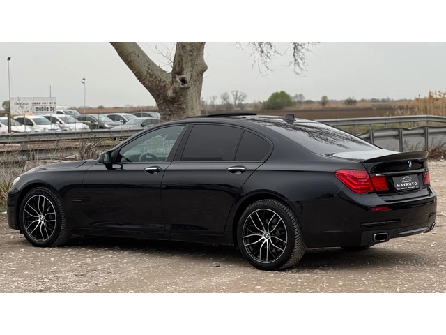BMW 740 I= M-pack= Distronic= Head Up Display= Keyless Go= - автомобили, коли, обяви за нови и употребявани 6