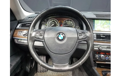 BMW 740 i - автомобили, коли, обяви за нови и употребявани 12