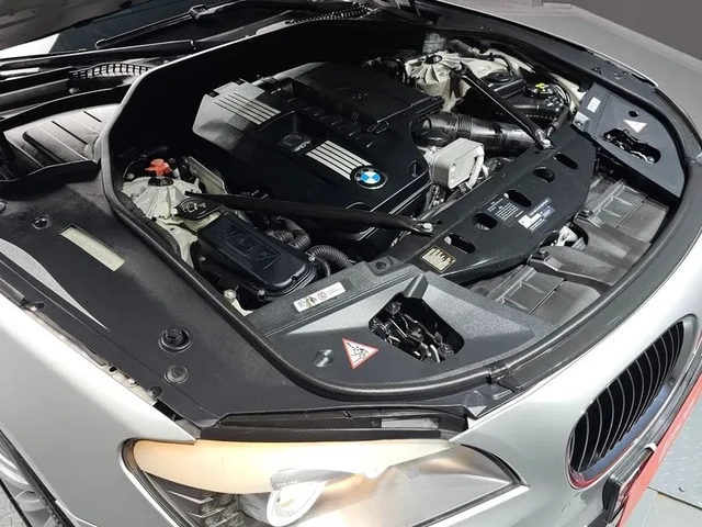 BMW 740 i - автомобили, коли, обяви за нови и употребявани 5