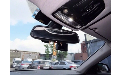 BMW 740 i - автомобили, коли, обяви за нови и употребявани 11