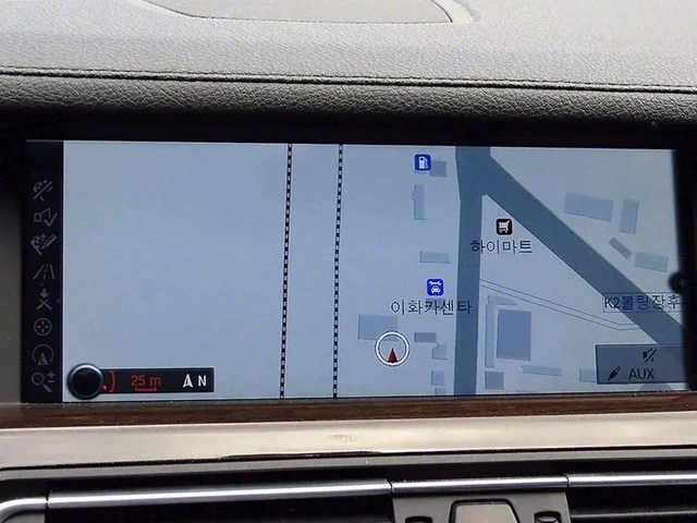 BMW 740 i - автомобили, коли, обяви за нови и употребявани 12
