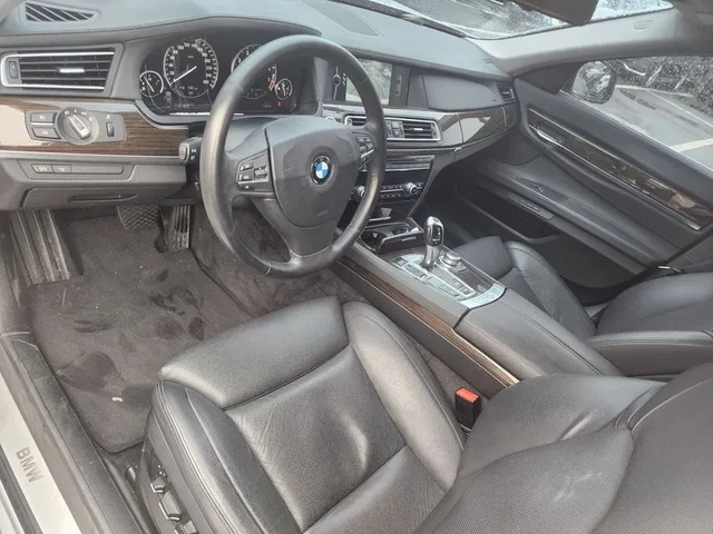 BMW 740 LI - автомобили, коли, обяви за нови и употребявани 10
