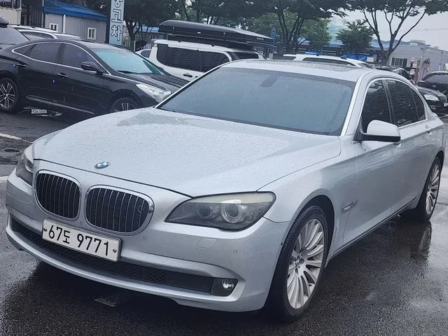 BMW 740 LI - автомобили, коли, обяви за нови и употребявани 2