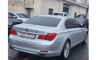 bmw-740 - 4