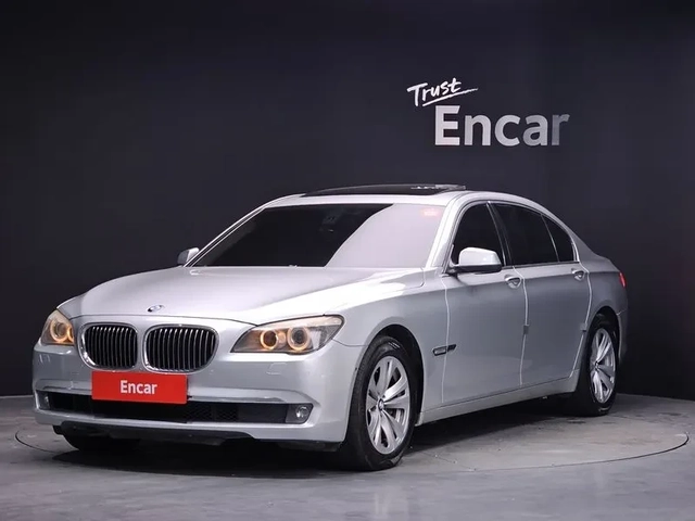 BMW 740 Li - автомобили, коли, обяви за нови и употребявани 0