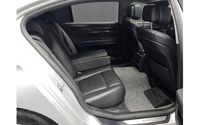 BMW 740 Li - автомобили, коли, обяви за нови и употребявани 11