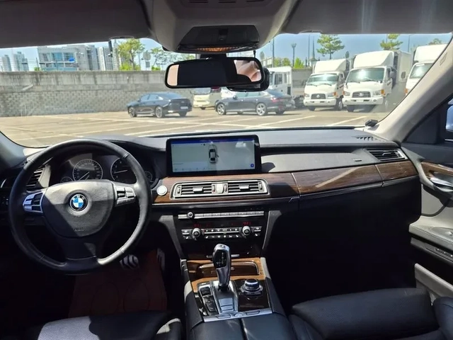 BMW 740 LI - автомобили, коли, обяви за нови и употребявани 7