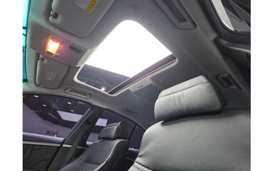 BMW 740 i - автомобили, коли, обяви за нови и употребявани 12