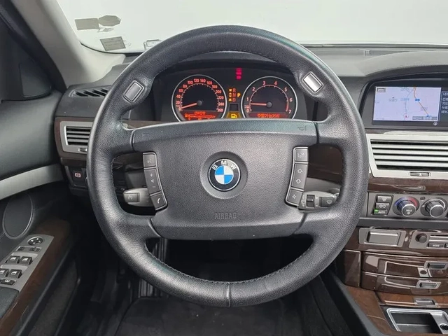 BMW 740 i - автомобили, коли, обяви за нови и употребявани 14