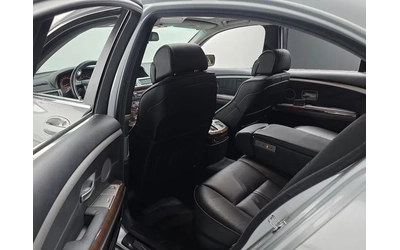 BMW 740 i - автомобили, коли, обяви за нови и употребявани 16