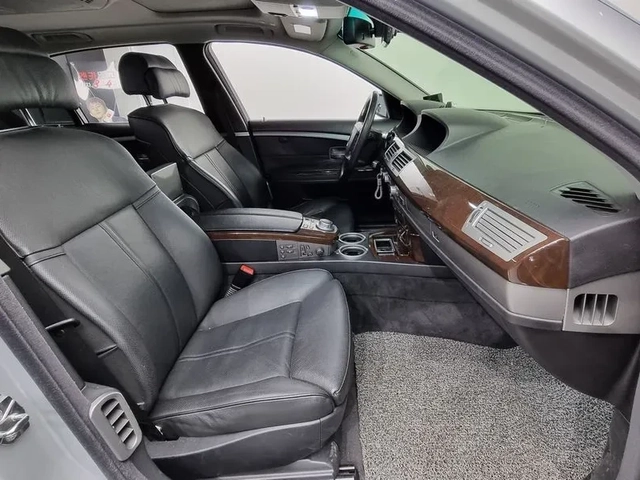 BMW 740 LI - автомобили, коли, обяви за нови и употребявани 9