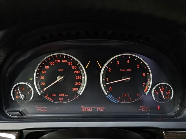 BMW 740 Li - автомобили, коли, обяви за нови и употребявани 7