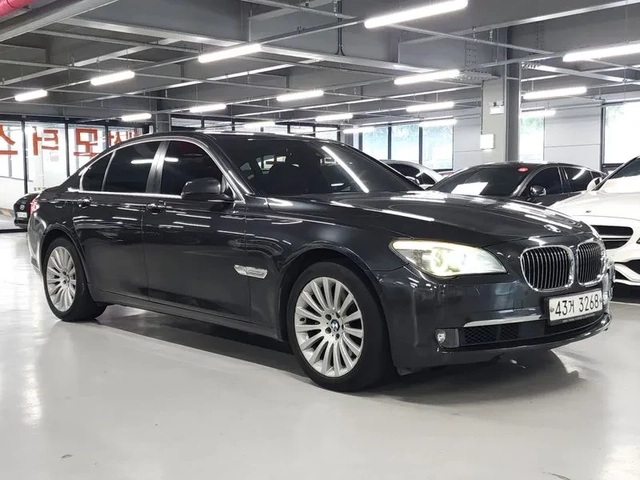 BMW 740 LI - автомобили, коли, обяви за нови и употребявани 2