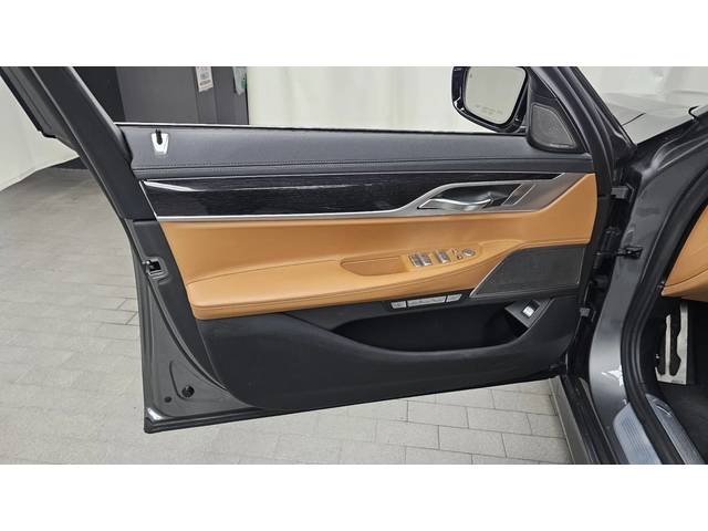 BMW 740 2018* LONG* M-PK* МАСАЖ* ОБДУХ* 360* DIS* HUD* SOF - автомобили, коли, обяви за нови и употребявани 12