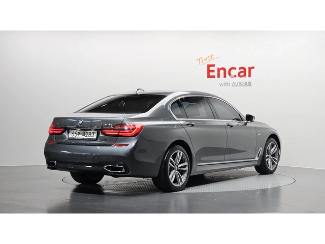BMW 740 2018* LONG* M-PK* МАСАЖ* ОБДУХ* 360* DIS* HUD* SOF - автомобили, коли, обяви за нови и употребявани 2
