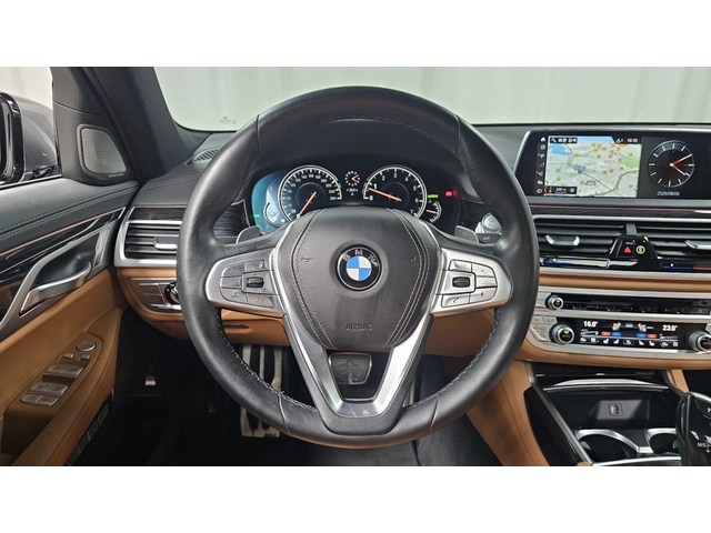 BMW 740 2018* LONG* M-PK* МАСАЖ* ОБДУХ* 360* DIS* HUD* SOF - автомобили, коли, обяви за нови и употребявани 4