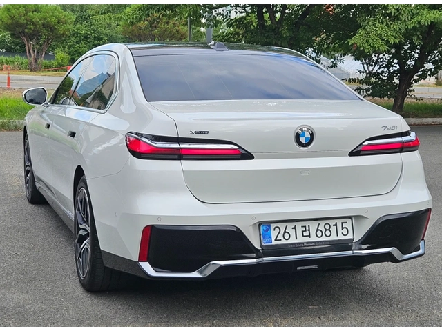 BMW 740 XDRIVE | M SPORT | TV SCREEN - автомобили, коли, обяви за нови и употребявани 5