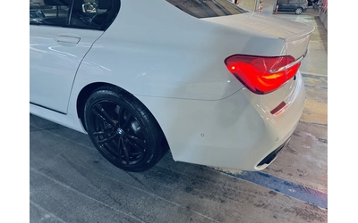 BMW 740 M SPORT | SHADOWLINE | AMBIENT AIR - автомобили, коли, обяви за нови и употребявани 5