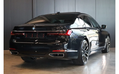 BMW 740 * INDIVIDUAL* XDRIVE* LASER LIGHTS* 360* - автомобили, коли, обяви за нови и употребявани 6
