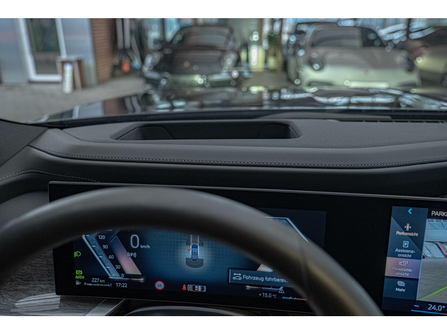 BMW 740 d/BMW Individual/Bower&Wilkins/Камера 360/Панорама/Massage - автомобили, коли, обяви за нови и употребявани 11