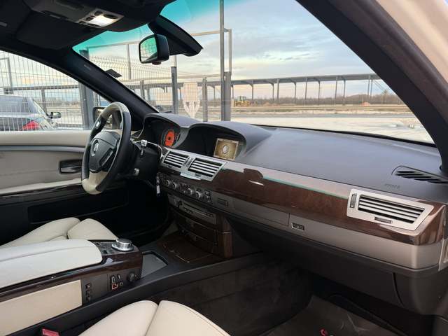 BMW 740 D* FACE* 2009г.* Long* Автоматик - автомобили, коли, обяви за нови и употребявани 11