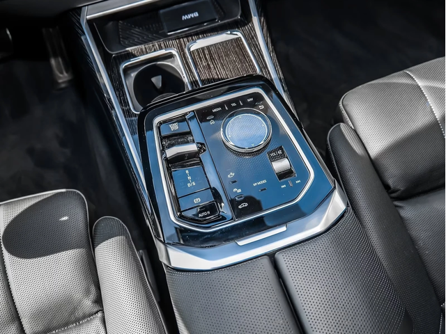 BMW 740 740 - автомобили, коли, обяви за нови и употребявани 11