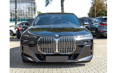 bmw-740-d-xdrive-m-sport-hud-skylounge-pano-distronic-360-sitzklima-luft-obduhvane-bowers-wilkins-massage-leder-fullled-21zoll-ambient-icarbg-26kkm-my25-icarstarazagora - 2