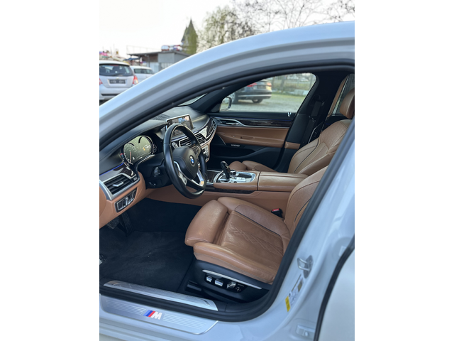 BMW 740 i Long M-pack Nappa Carbon Core - автомобили, коли, обяви за нови и употребявани 6