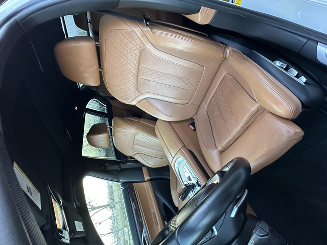 BMW 740 i Long M-pack Nappa Carbon Core - автомобили, коли, обяви за нови и употребявани 7