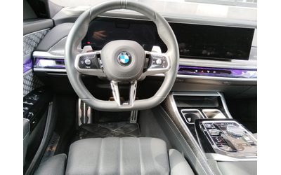 BMW 740 X Drive - автомобили, коли, обяви за нови и употребявани 9