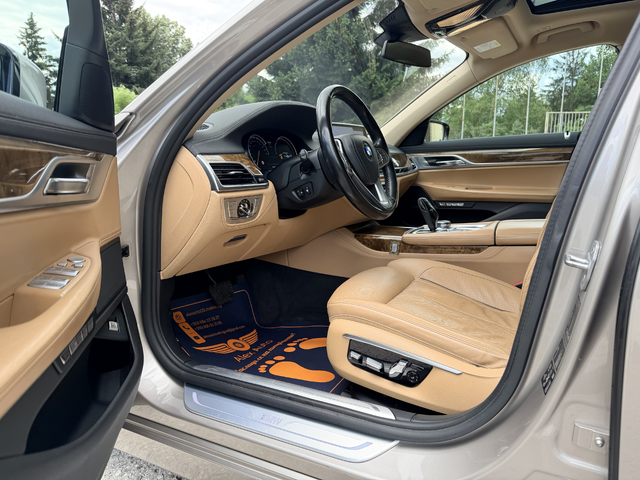 BMW 740 xDrive/Доказуем Пробег/Първи собственик/FULL - автомобили, коли, обяви за нови и употребявани 7