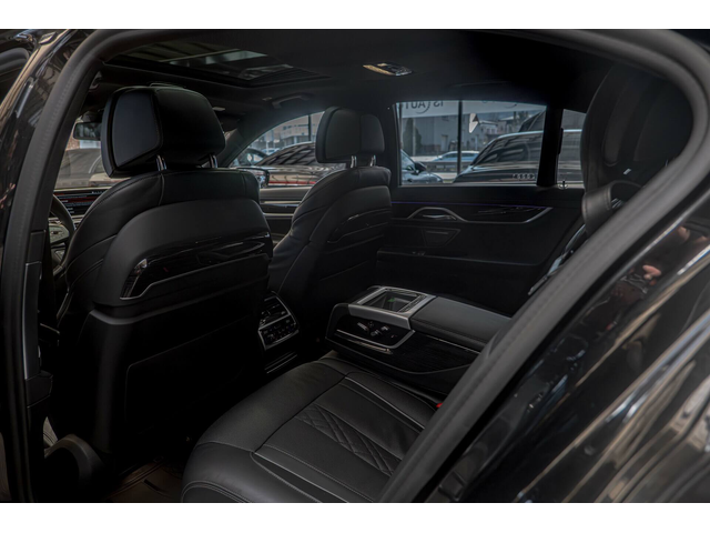 BMW 740 xDrive/M-Pack/Distronic/Laser/Harman Kardon/HuD/Камера 360 - автомобили, коли, обяви за нови и употребявани 8