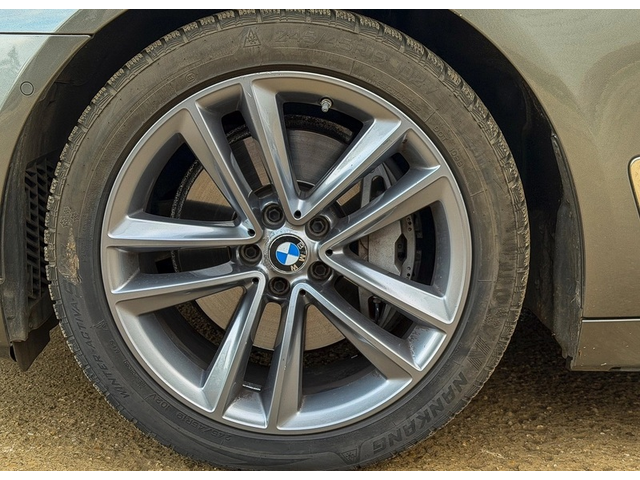 BMW 740d 740d xDrive - автомобили, коли, обяви за нови и употребявани 4