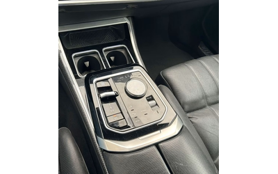 BMW 740d 740d xDrive M-Sport - автомобили, коли, обяви за нови и употребявани 6