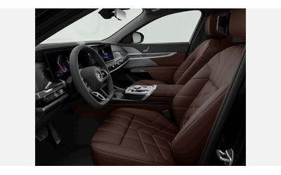 BMW 740d xDrive Sedan - автомобили, коли, обяви за нови и употребявани 6