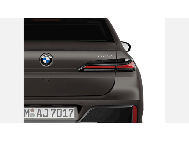 BMW 740d xDrive Sedan - автомобили, коли, обяви за нови и употребявани 6