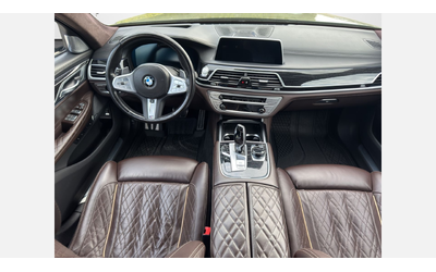 BMW 740d xDrive Sedan - автомобили, коли, обяви за нови и употребявани 6