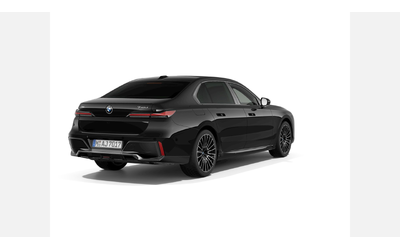 bmw-740d-xdrive-sedan - 2