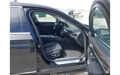 bmw-740i-3-0l-i-6-di-dohc-vvt-turbo-320hp-all-wheel-drive - 4