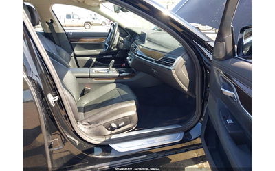 bmw-740i-3-0l-i-6-di-dohc-vvt-turbo-320hp-rear-wheel-drive - 4
