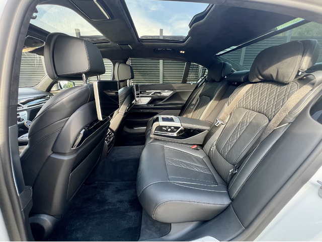 BMW 740Ld xDrive Гаранция Executive Drive Pro B&W TV - автомобили, коли, обяви за нови и употребявани 6