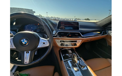 BMW 750 M-PACK* LASERLIGHT* DISTRO* HEADUP* МАСАЖ* ОБДУХ* - автомобили, коли, обяви за нови и употребявани 6