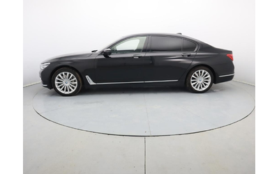 BMW 750 - автомобили, коли, обяви за нови и употребявани 27