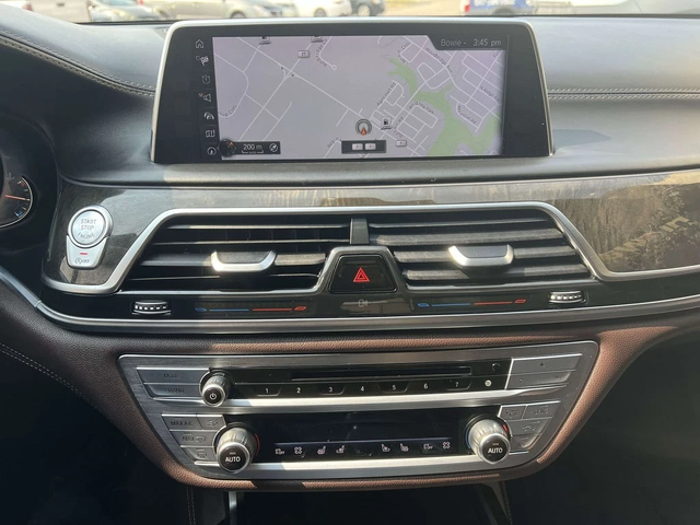 BMW 750 * CARFAX * ЦЕНА ДО БГ - автомобили, коли, обяви за нови и употребявани 12